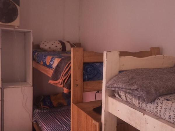 CasaHostel : photo 2 de la chambre lit simple dans dortoir à 6 lits