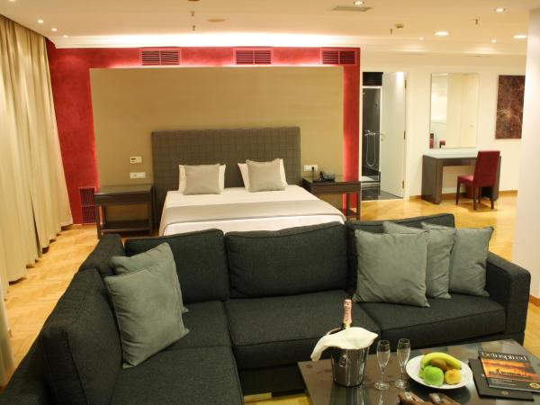 Theoxenia House Hotel : photo 5 de la chambre suite affaires - demi sous-sol