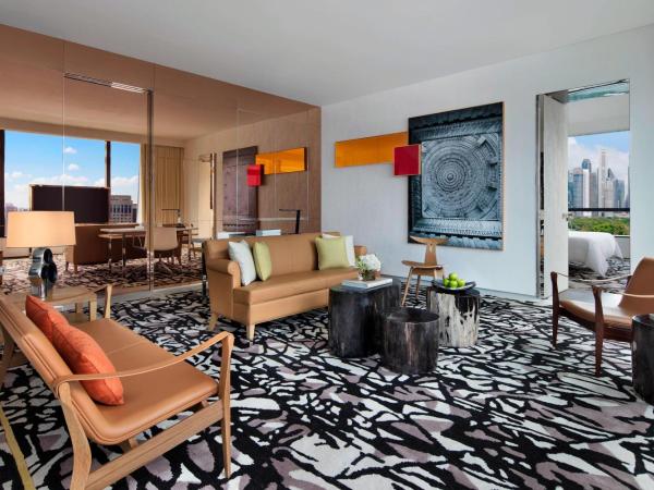 JW Marriott Hotel Singapore South Beach : photo 3 de la chambre premier marina bay suite, executive lounge access, 1 king