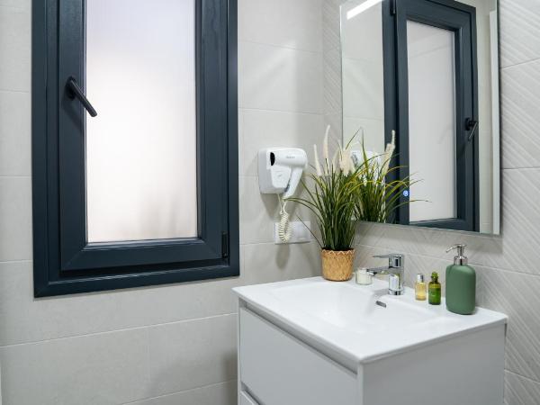 Stay Belonio : photo 8 de la chambre chambre double - vue sur patio