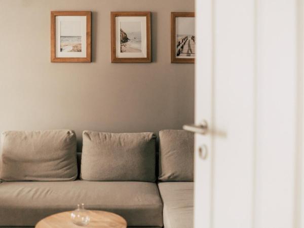 Luga Homes - Stadthaus : photo 9 de la chambre two-bedroom apartment 
