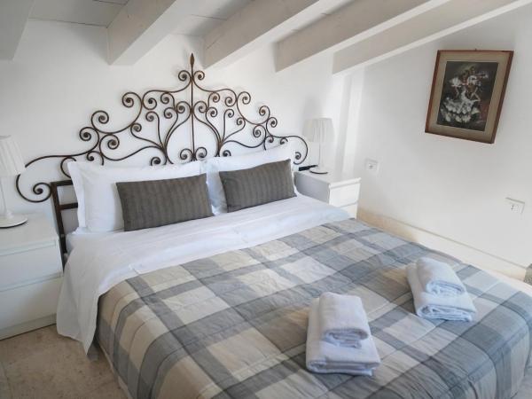 Academia Residence : photo 3 de la chambre chambre lit queen-size