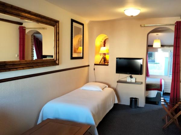 Logis HOTEL RESTAURANT La Régence : photo 2 de la chambre chambre triple confort