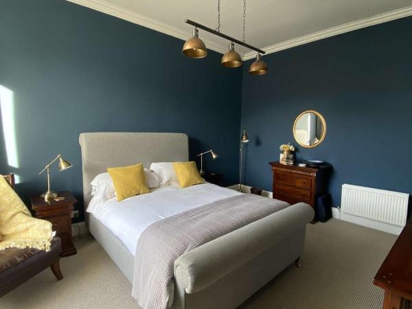 West End Townhouse : photo 2 de la chambre chambre lit king-size supérieure