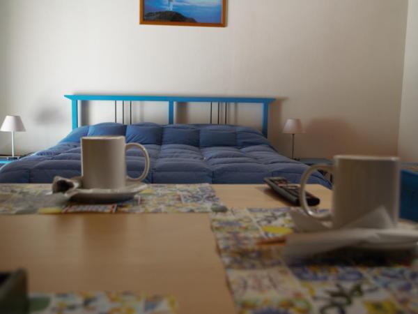 Al Mare In Città : photo 1 de la chambre chambre quadruple - vue sur mer