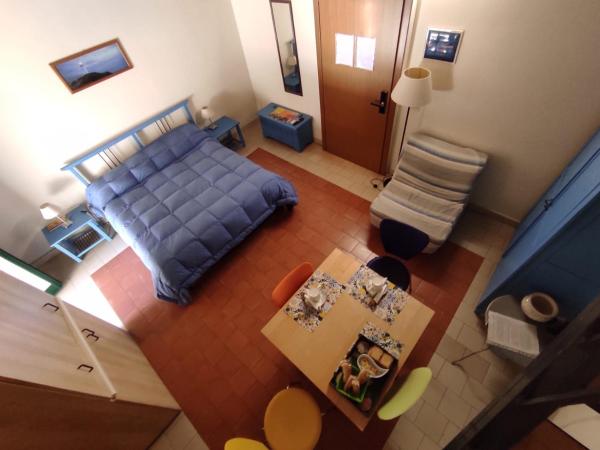 Al Mare In Città : photo 3 de la chambre chambre quadruple - vue sur mer