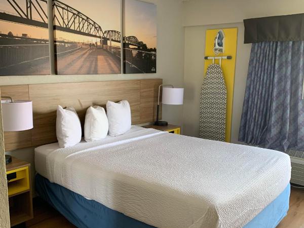 Days Inn by Wyndham Louisville Airport Fair and Expo Center : photo 4 de la chambre chambre lit queen-size - non-fumeurs