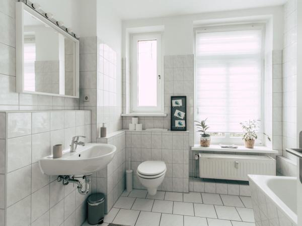 Luga Homes - Stadthaus : photo 5 de la chambre two-bedroom apartment 