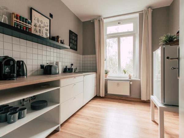 Luga Homes - Stadthaus : photo 4 de la chambre two-bedroom apartment 