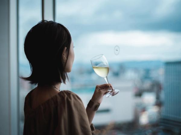 Sheraton Grand Hiroshima Hotel : photo 2 de la chambre chambre club avec lit king-size - vue sur ville