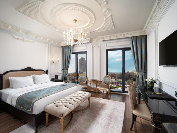 The Time Hotel Marina : photo 7 de la chambre chambre lit king-size supérieure - vue sur ville