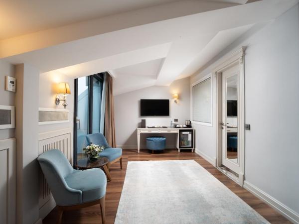 The Time Hotel Marina : photo 8 de la chambre suite junior - vue sur mer