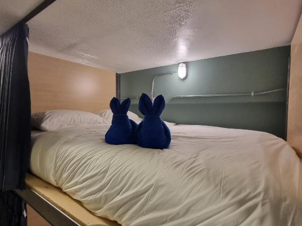 Glur Hostel Pattaya Walking Street : photo 3 de la chambre lit dans dortoir pour femmes de 6 lits