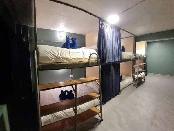 Glur Hostel Pattaya Walking Street : photo 5 de la chambre lit dans dortoir pour femmes de 6 lits