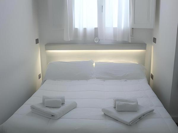 Sui Tetti Luxury Rooms : photo 5 de la chambre chambre double Économique