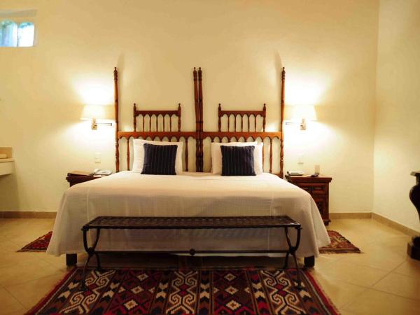 Hotel & Spa Hacienda de Cortés : photo 5 de la chambre chambre double de luxe avec balcon 1