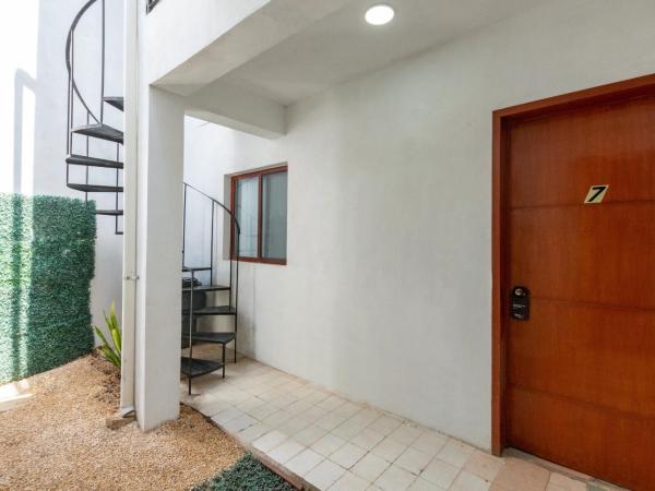 Mérida 62 : photo 1 de la chambre chambre simple avec salle de bains