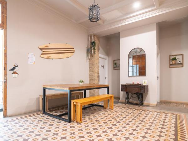 Bird House : photo 5 de la chambre chambre quadruple avec salle de bains commune