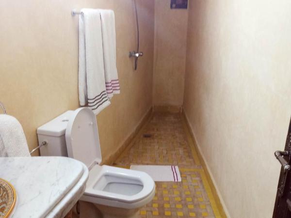 Dar Alami Salaj : photo 3 de la chambre chambre lits jumeaux deluxe