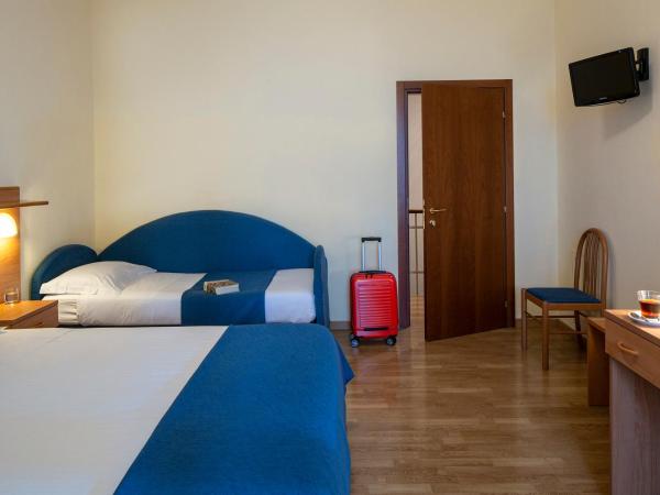 Hotel Sacro Cuore : photo 8 de la chambre chambre familiale supérieure