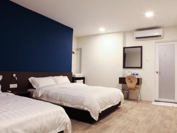 Hotel Mezzo : photo 1 de la chambre chambre familiale