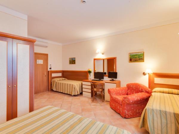 Hotel Mia Cara & Spa : photo 2 de la chambre chambre quadruple standard