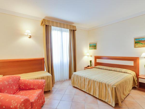 Hotel Mia Cara & Spa : photo 4 de la chambre chambre triple Économique