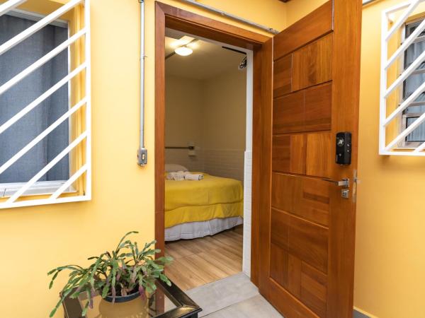 Hostel B2B SP : photo 7 de la chambre chambre familiale