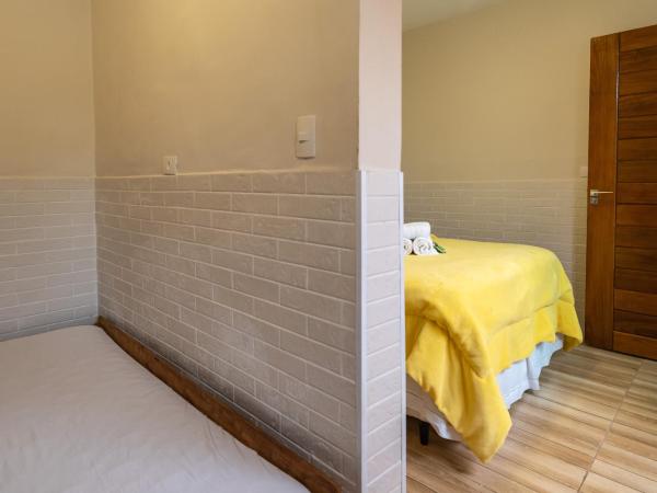 Hostel B2B SP : photo 2 de la chambre chambre familiale