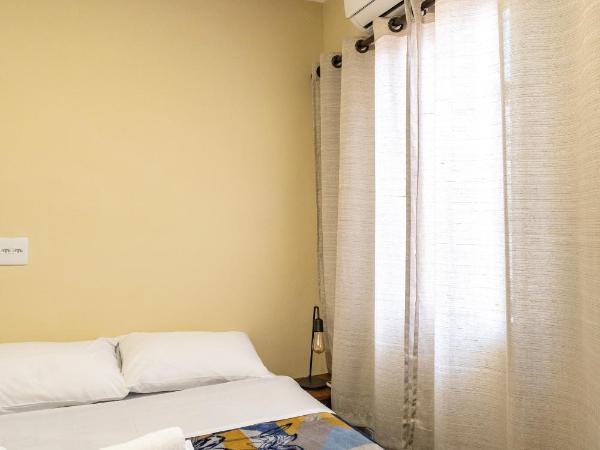 Hostel B2B SP : photo 3 de la chambre chambre triple avec salle de bains privative