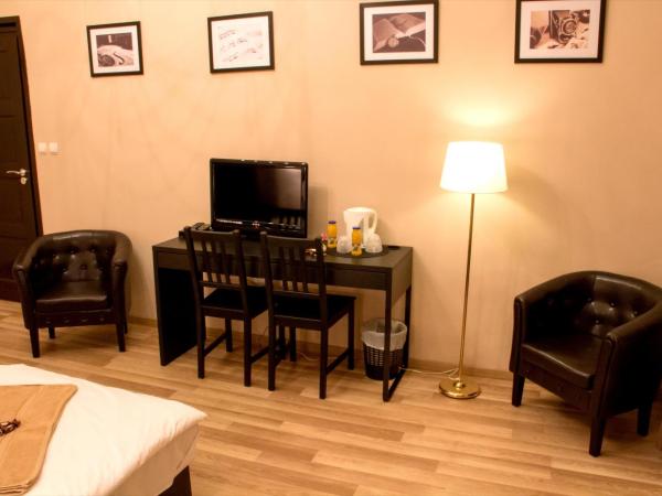 Budapest Ville Bed & Breakfast : photo 4 de la chambre chambre double deluxe avec baignoire