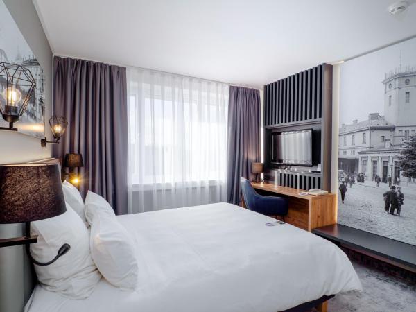 Mercure Czestochowa Centrum : photo 3 de la chambre deluxe apartment with double and sofa bed