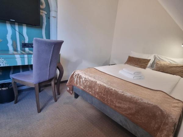 Celestin Residence : photo 2 de la chambre chambre simple confort