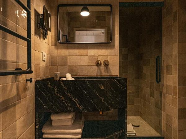 Hôtel Le Mosaïque : photo 2 de la chambre suite junior deluxe