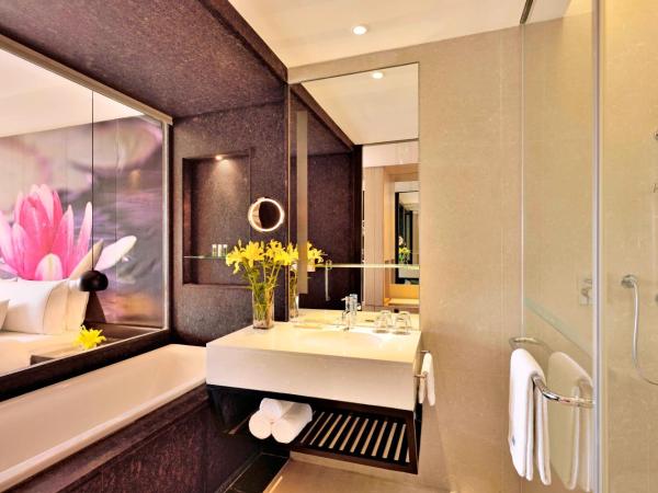 The Westin Hyderabad Mindspace : photo 7 de la chambre guest room, 1 king bed