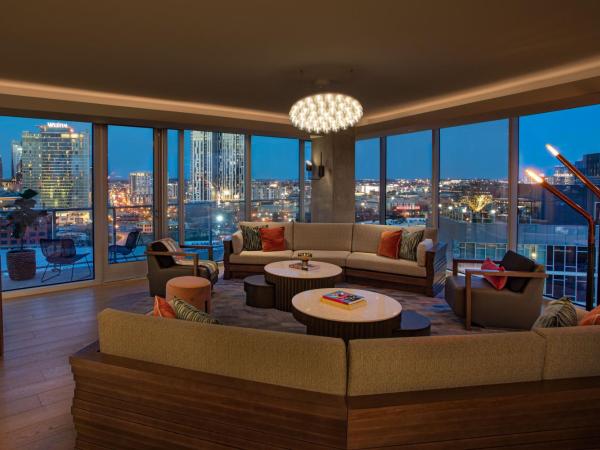 W Nashville : photo 2 de la chambre e-wow one-bedroom presidential king suite 