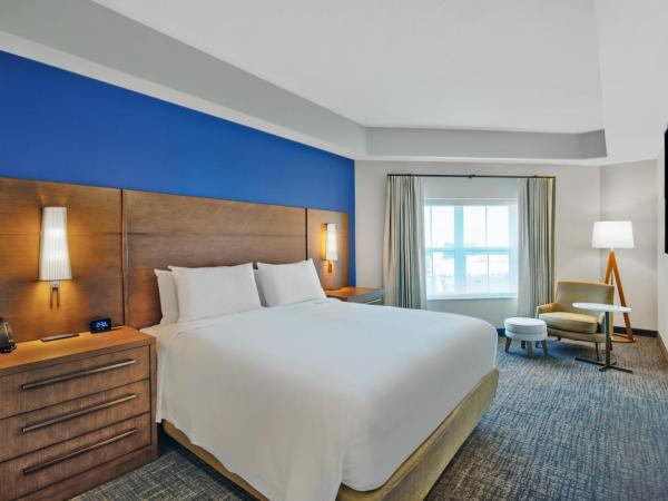 Residence Inn by Marriott Orlando at FLAMINGO CROSSINGS Town Center : photo 8 de la chambre suite 2 chambres avec chambre 1 : 1 lit king-size et chambre 2 : 1 lit king-size