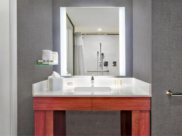 Residence Inn by Marriott Orlando at FLAMINGO CROSSINGS Town Center : photo 6 de la chambre studio lit king-size