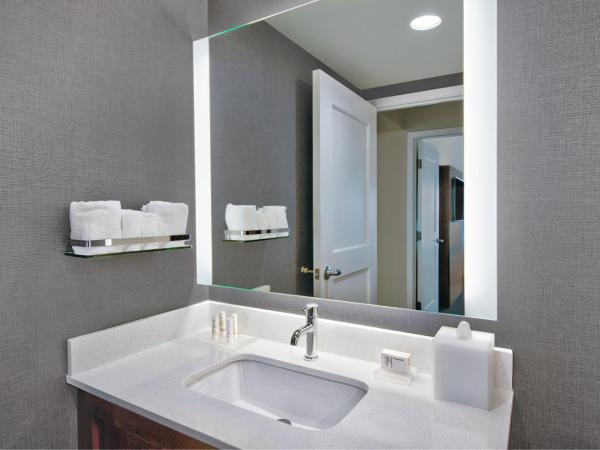 Residence Inn by Marriott Orlando at FLAMINGO CROSSINGS Town Center : photo 3 de la chambre suite 2 chambres avec chambre 1 : 1 lit king-size et chambre 2 : 1 lit king-size