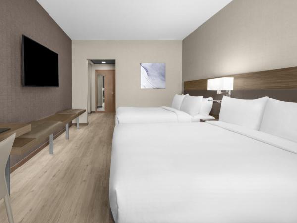 AC Hotel by Marriott Charlotte Ballantyne : photo 4 de la chambre chambre avec 2 grands lits queen-size