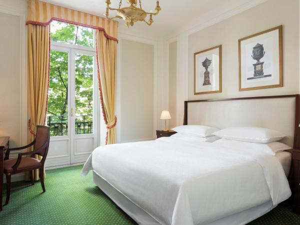Sheraton Diana Majestic : photo 4 de la chambre grande chambre lit king-size de luxe avec vue sur le jardin