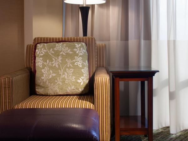 Marriott Memphis East : photo 2 de la chambre  chambre lit king-size
