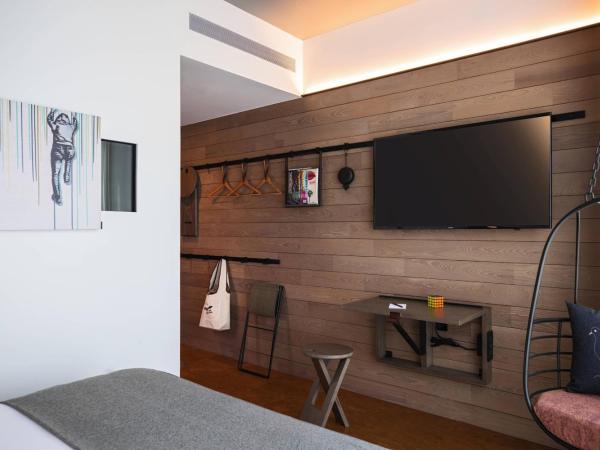 Moxy NYC Downtown : photo 4 de la chambre chambre lit queen-size 