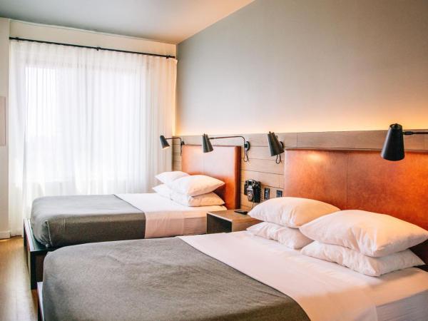 Moxy NYC Downtown : photo 4 de la chambre chambre deux lits queen-size 