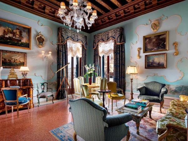 The Gritti Palace, a Luxury Collection Hotel, Venice : photo 1 de la chambre suite patron 1 chambre lit king-size plus spacieuse - vue sur grand canal