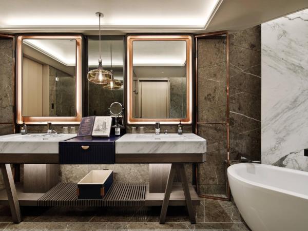 mesm Tokyo, Autograph Collection : photo 7 de la chambre chapitre 4 - suite lit king-size de luxe - Étage club - vue sur jardin