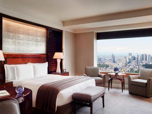 The Ritz-Carlton, Tokyo : photo 2 de la chambre hébergement lit king-size de luxe - club 