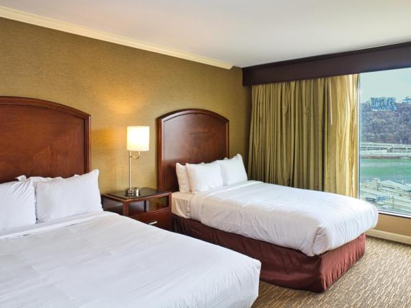 Wyndham Grand Pittsburgh : photo 6 de la chambre hébergement avec 2 lits doubles - vue sur rivière