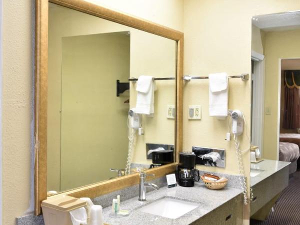 Rodeway Inn Harbison Area : photo 3 de la chambre chambre double avec 2 lits doubles - non-fumeurs