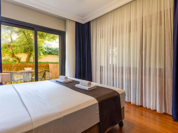 BayMari Suites Plus Florya : photo 1 de la chambre appartement 2 chambres deluxe - vue sur jardin